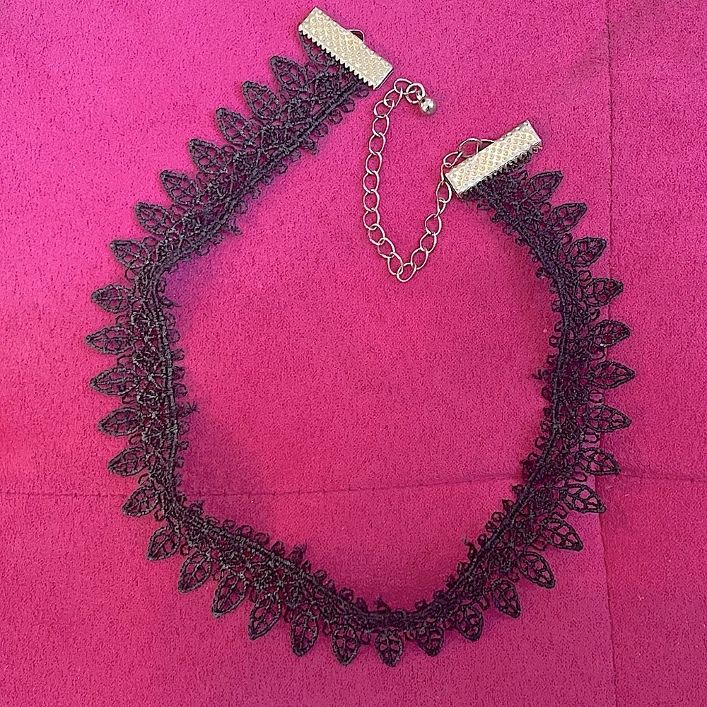 Gorgeous Black Threaded Choker - image 2